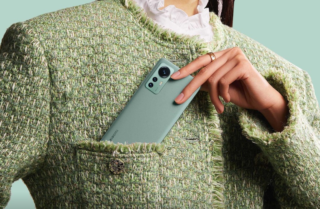 Фото Смартфон Xiaomi 12 8/128Gb Green Фото Смартфон Xiaomi 12 8/128Gb Green
