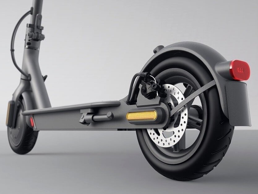 Картинка Электросамокат Xiaomi Mijia Smart Electric Scooter Essential Black Картинка Электросамокат Xiaomi Mijia Smart Electric Scooter Essential Black