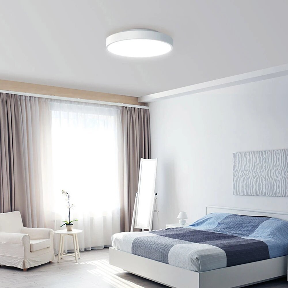 Фото Потолочный светильник Xiaomi Yeelight Smart LED Ceiling Light (YLXD76YL) Фото Потолочный светильник Xiaomi Yeelight Smart LED Ceiling Light (YLXD76YL)