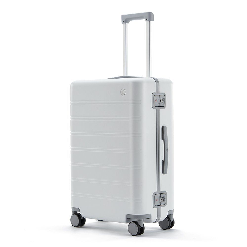 Фотография Чемодан Xiaomi NinetyGo Manhattan Frame Luggage-Zipper 24" White (MFL24wht) Фотография Чемодан Xiaomi NinetyGo Manhattan Frame Luggage-Zipper 24" White (MFL24wht)