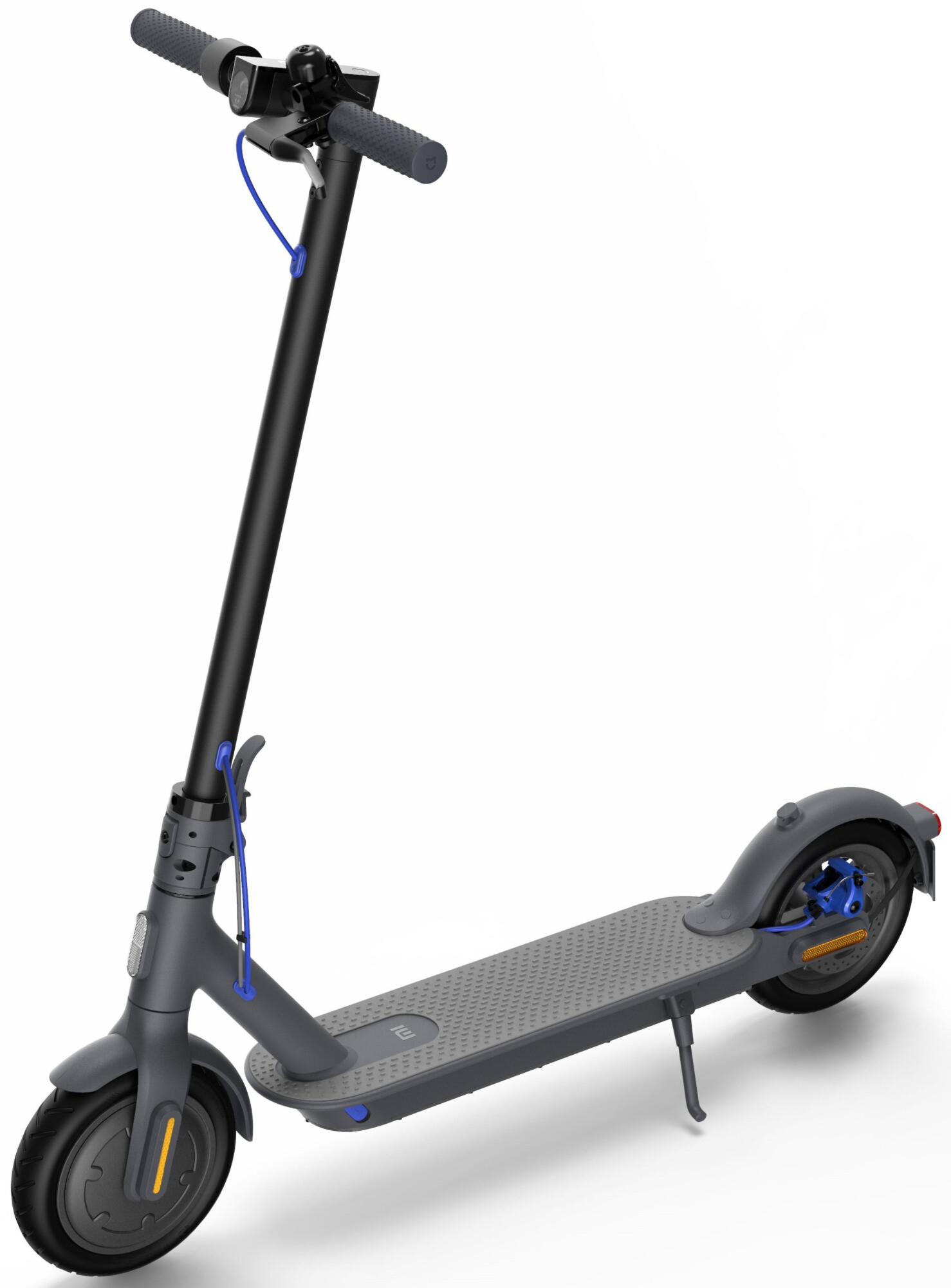 Фотография Электросамокат Xiaomi Mi Electric Scooter 3 Black Фотография Электросамокат Xiaomi Mi Electric Scooter 3 Black