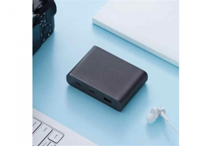 Фото ЗУ Xiaomi ZMI USB Fast Charger 65W HA932 Black Фото ЗУ Xiaomi ZMI USB Fast Charger 65W HA932 Black