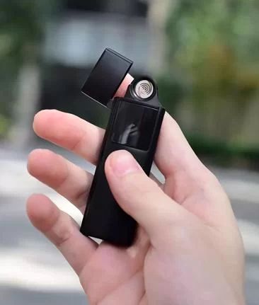 Фотография Электронная зажигалка Xiaomi Beebest Rechargeable Lighter Фотография Электронная зажигалка Xiaomi Beebest Rechargeable Lighter