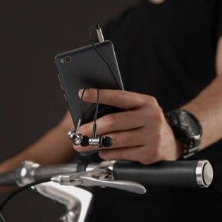 Купить Наушники Xiaomi Mi In-Ear Headphones Silver Купить Наушники Xiaomi Mi In-Ear Headphones Silver