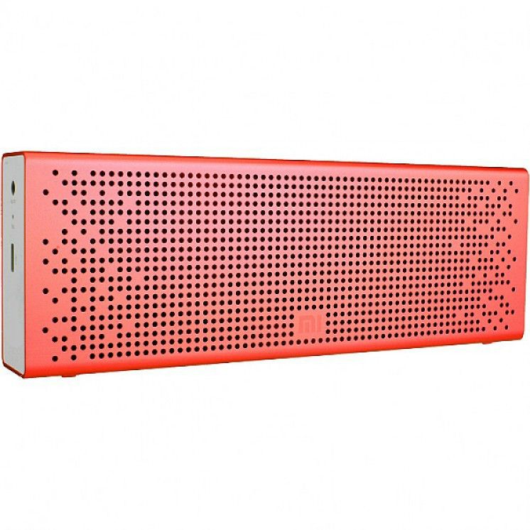 Фото Колонка Xiaomi Mi Bluetooth Speaker Red Фото Колонка Xiaomi Mi Bluetooth Speaker Red