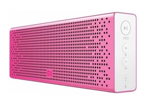Фотография Колонка Xiaomi Mi Bluetooth Speaker Pink Фотография Колонка Xiaomi Mi Bluetooth Speaker Pink