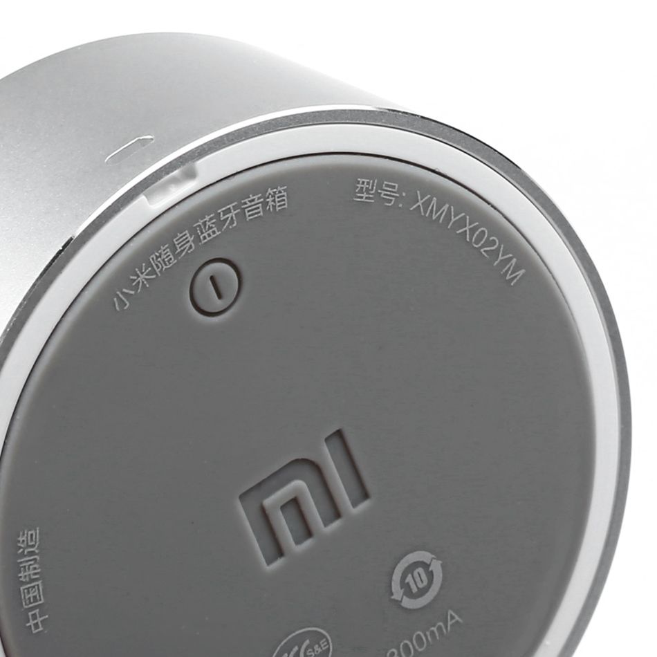 Фотография Колонка Xiaomi Little Audio Silver Фотография Колонка Xiaomi Little Audio Silver