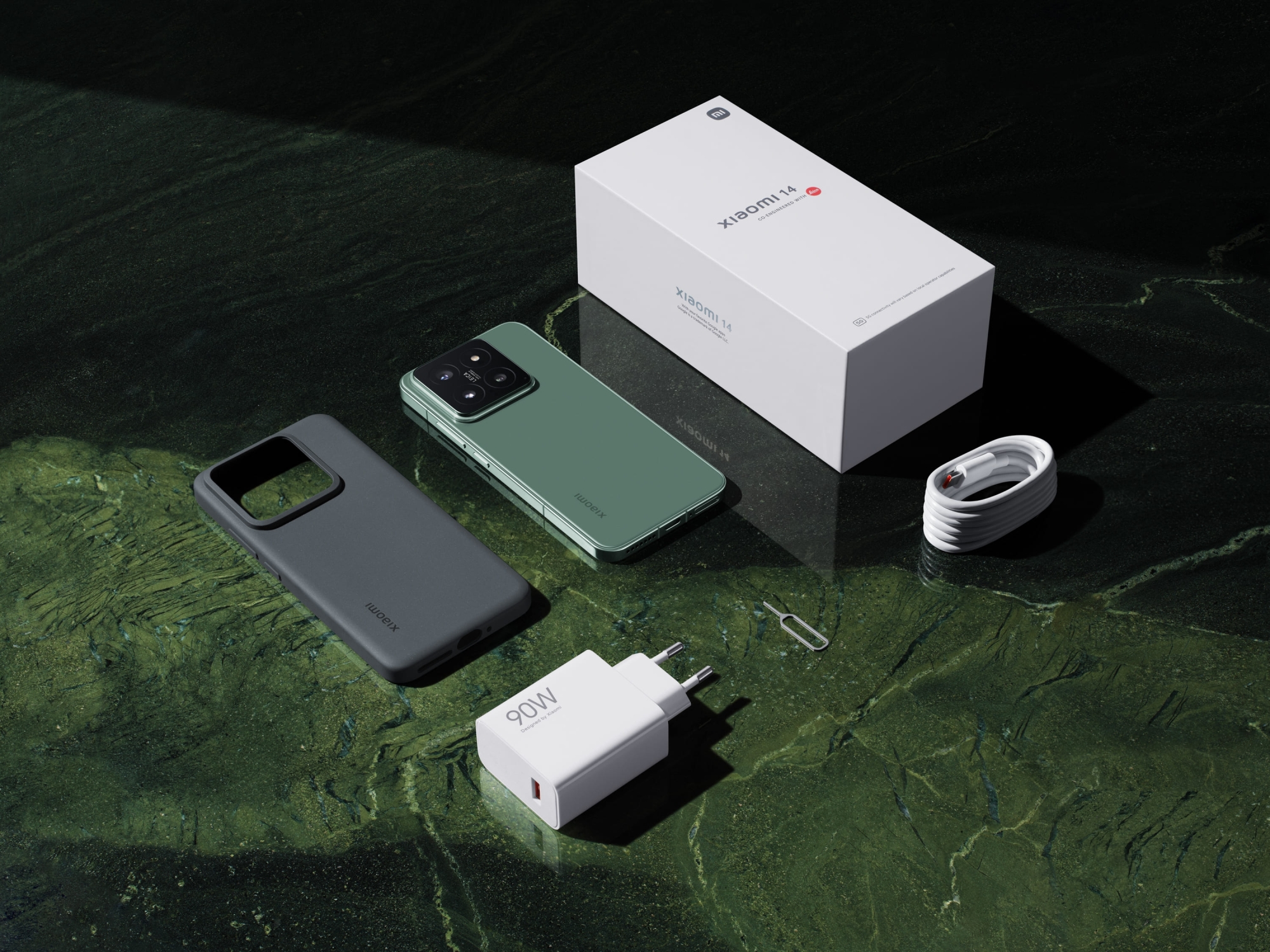 Картинка Смартфон Xiaomi 14 12/512Gb Green Картинка Смартфон Xiaomi 14 12/512Gb Green