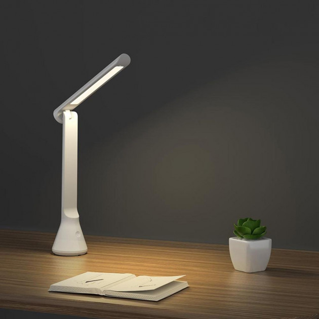 Фотография Лампа настольная Xiaomi Yeelight Folding Table Lamp Z1 White (YLTD11YL) Фотография Лампа настольная Xiaomi Yeelight Folding Table Lamp Z1 White (YLTD11YL)