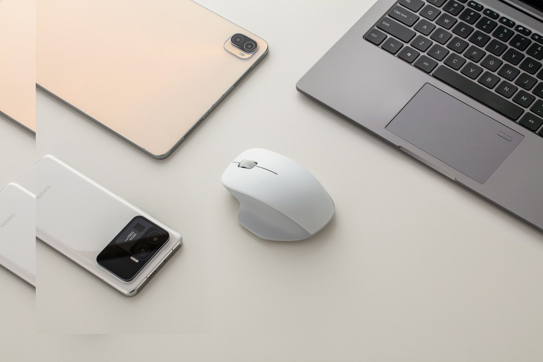 Купить Беспроводная мышь Xiaomi Wireless Mouse Comfort Edition White Купить Беспроводная мышь Xiaomi Wireless Mouse Comfort Edition White