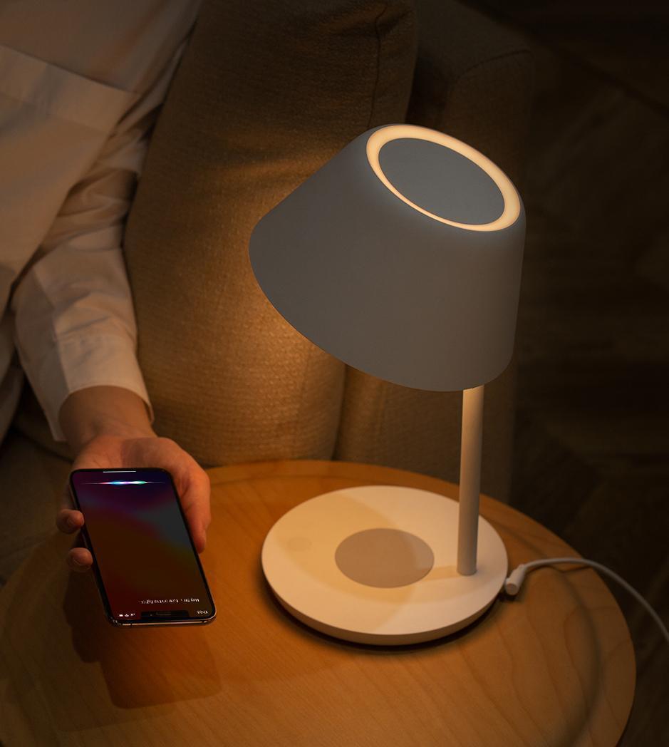 Картинка Лампа прикроватная Xiaomi Yeelight Staria Bedside Lamp Pro Картинка Лампа прикроватная Xiaomi Yeelight Staria Bedside Lamp Pro