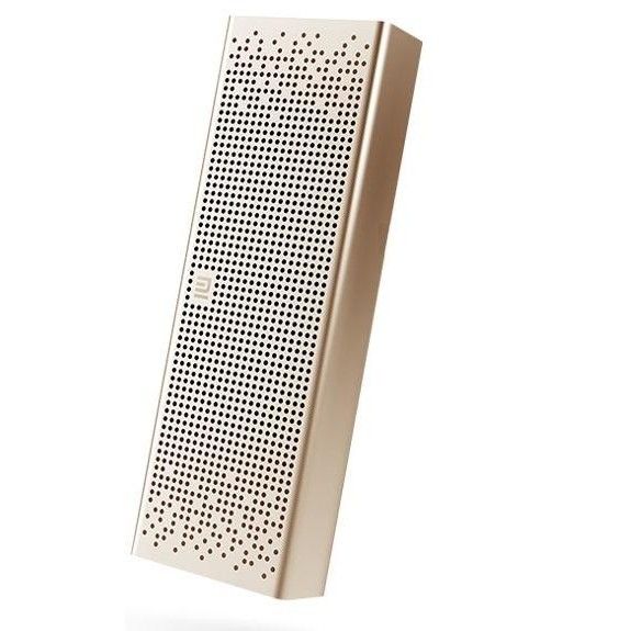 Фотография Колонка Xiaomi Mi Bluetooth Speaker Gold Фотография Колонка Xiaomi Mi Bluetooth Speaker Gold