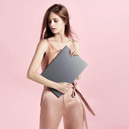 Фото Ноутбук Xiaomi Mi Pro 15,6" FHD/Core i5-8250U/8Gb/1Tb/GeForce GTX1050 (JYU4200CN) Фото Ноутбук Xiaomi Mi Pro 15,6" FHD/Core i5-8250U/8Gb/1Tb/GeForce GTX1050 (JYU4200CN)