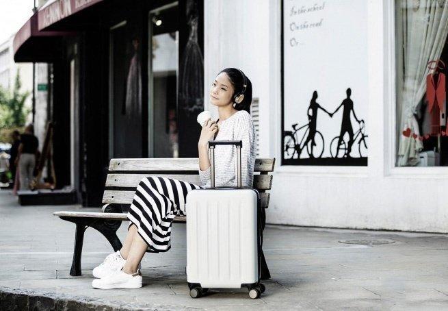 Фотография Чемодан Xiaomi Mi Trolley 90 Points 20'' White Фотография Чемодан Xiaomi Mi Trolley 90 Points 20'' White