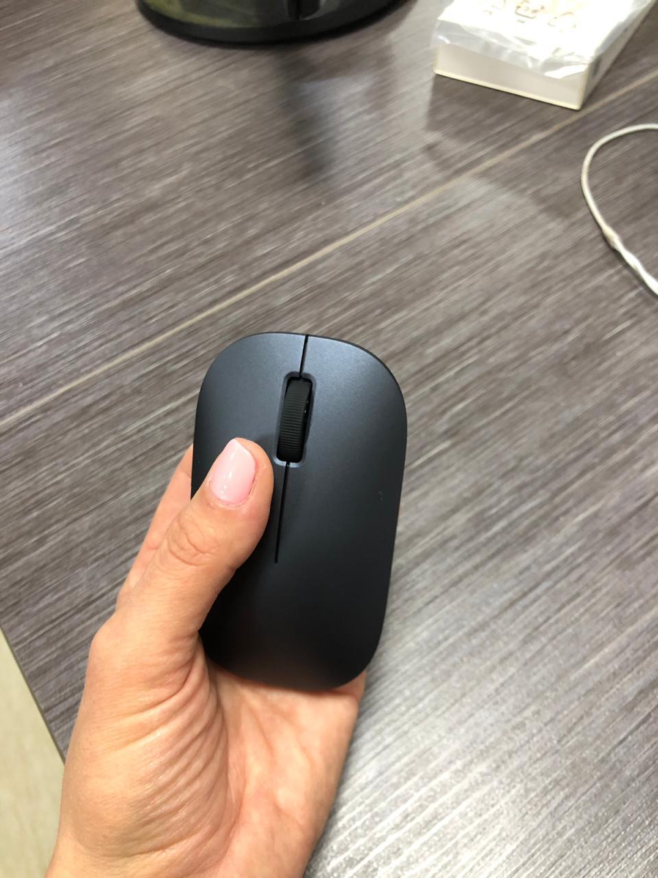 Фото Беспроводная мышь Xiaomi Mi Wireless Mouse Black Фото Беспроводная мышь Xiaomi Mi Wireless Mouse Black