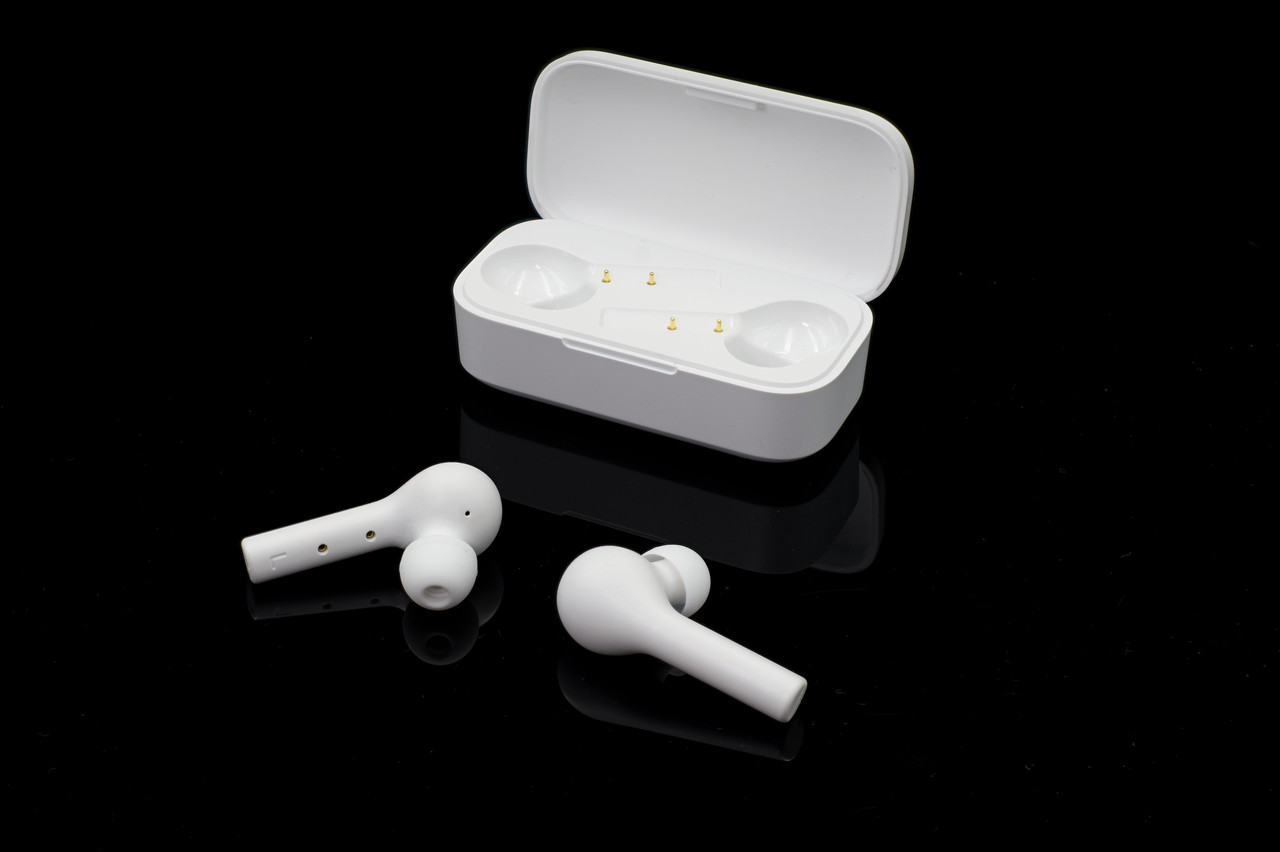 Фотография Наушники Xiaomi QCY T5 White Фотография Наушники Xiaomi QCY T5 White