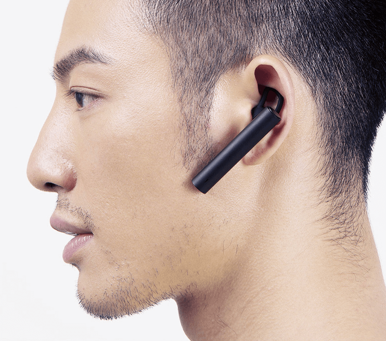 Картинка Гарнитура Xiaomi Mi Bluetooth headset Black Картинка Гарнитура Xiaomi Mi Bluetooth headset Black