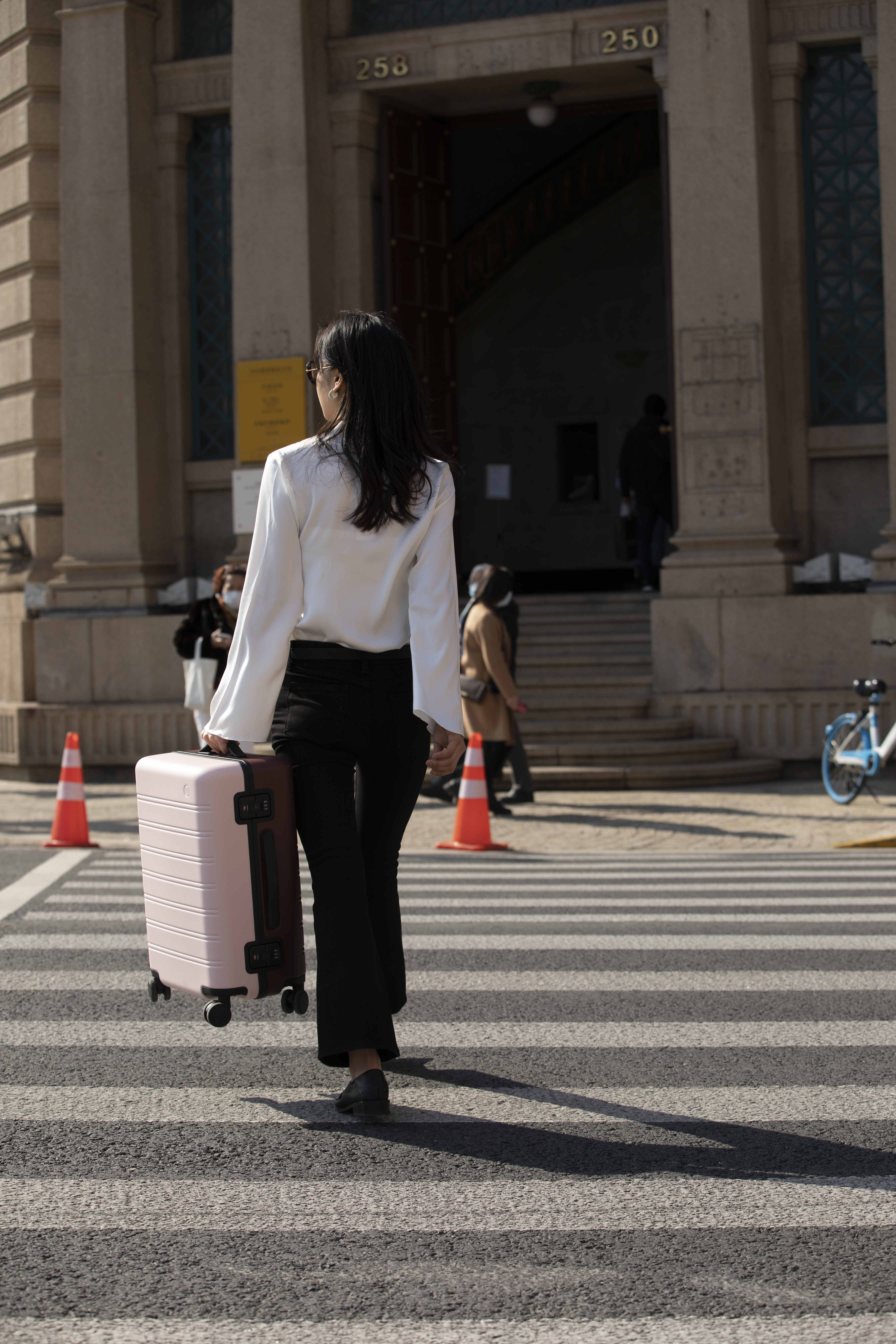 Чемодан Xiaomi NinetyGo Rhine Luggage 24'' Pink+Red Казахстан Чемодан Xiaomi NinetyGo Rhine Luggage 24'' Pink+Red Казахстан