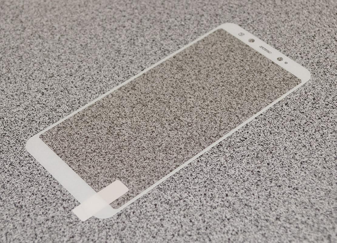 Фотография Защитное стекло 5D Glass Protector для Xiaomi Mi A2 (белое) Фотография Защитное стекло 5D Glass Protector для Xiaomi Mi A2 (белое)