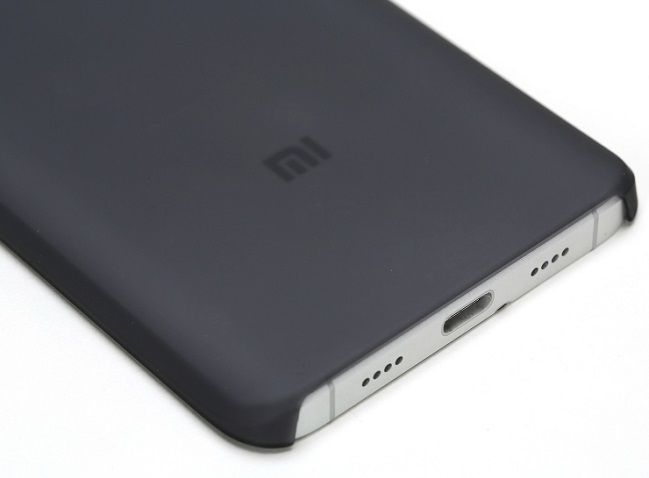 Фотография Чехол-бампер transparent silicon для Mi5 (Dark) Фотография Чехол-бампер transparent silicon для Mi5 (Dark)