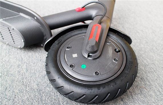 Фото Электрический самокат Xiaomi Mijia Electric Scooter White Фото Электрический самокат Xiaomi Mijia Electric Scooter White