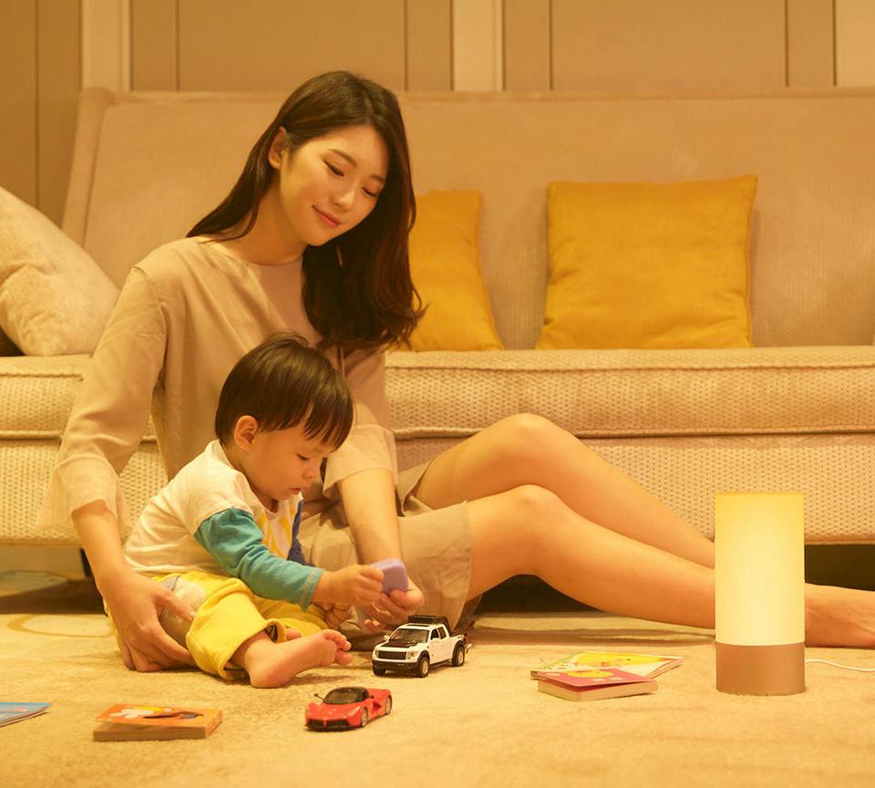 Лампа-ночник Xiaomi Mi Bedside Lamp Gold заказать Лампа-ночник Xiaomi Mi Bedside Lamp Gold заказать