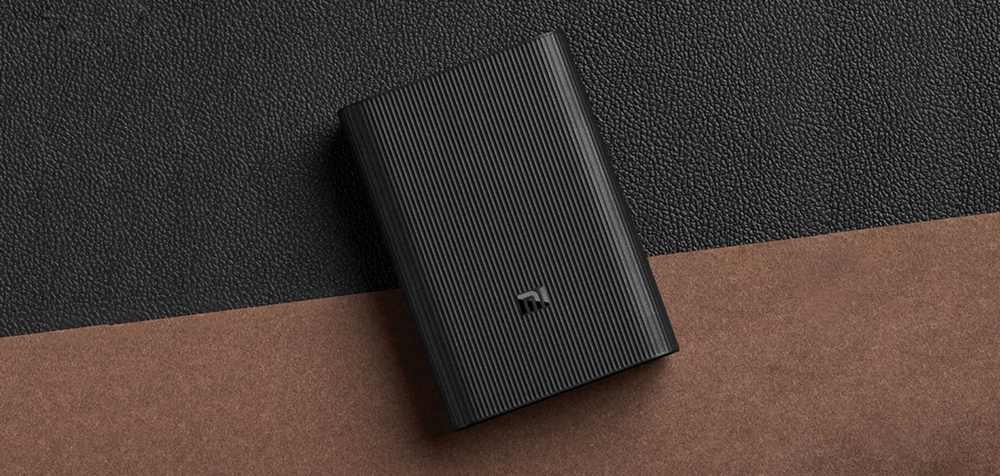Power Bank Xiaomi Mi 3 Ultra Compact 10000 mAh Black (BHR4412GL)