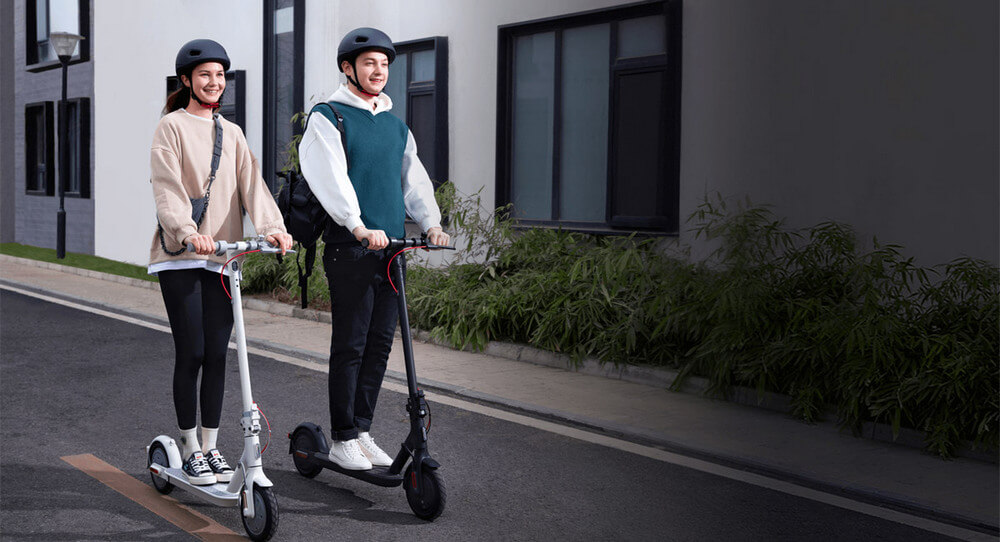 Электросамокат Xiaomi Mi Electric Scooter 3 Lite