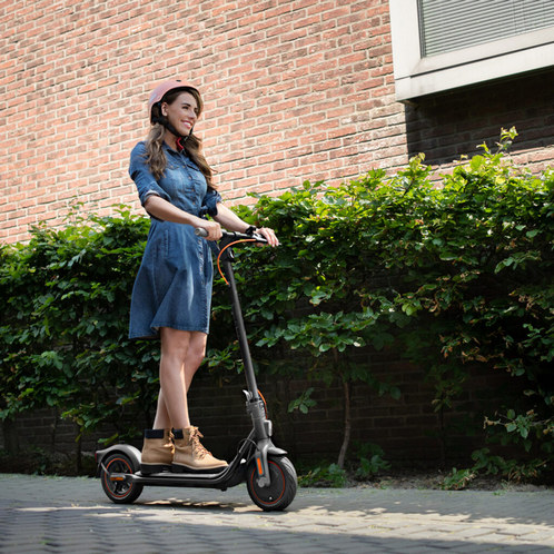 Электросамокат Xiaomi Ninebot KickScooter F40A