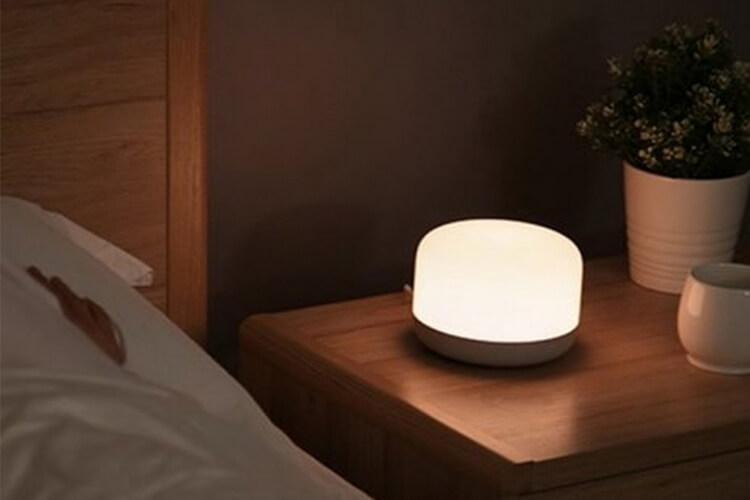 Yeelight Bedside Lamp D2_3.jpg