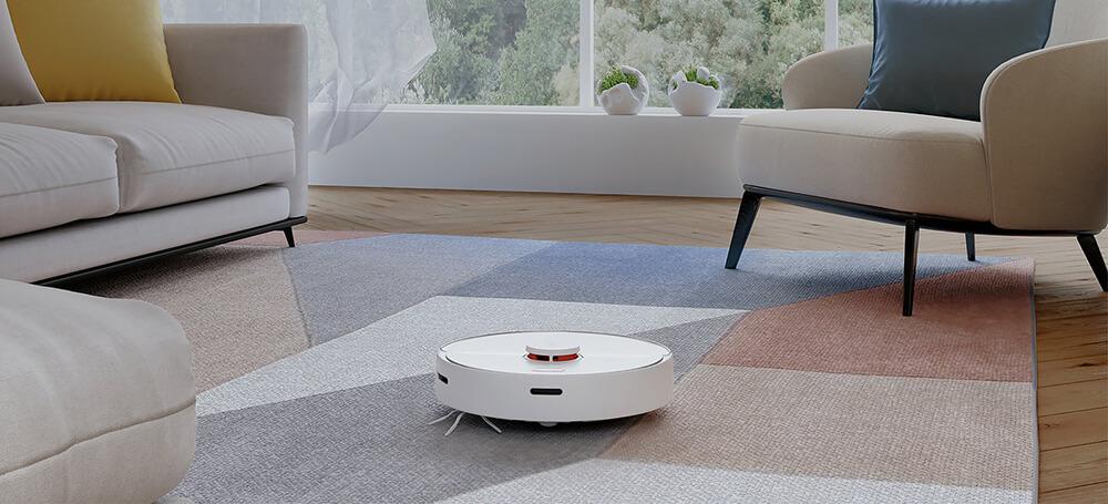 Roborock S6 убирает в комнате