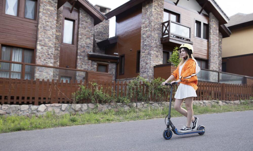 Электрический самокат детский Ninebot KickScooter E10