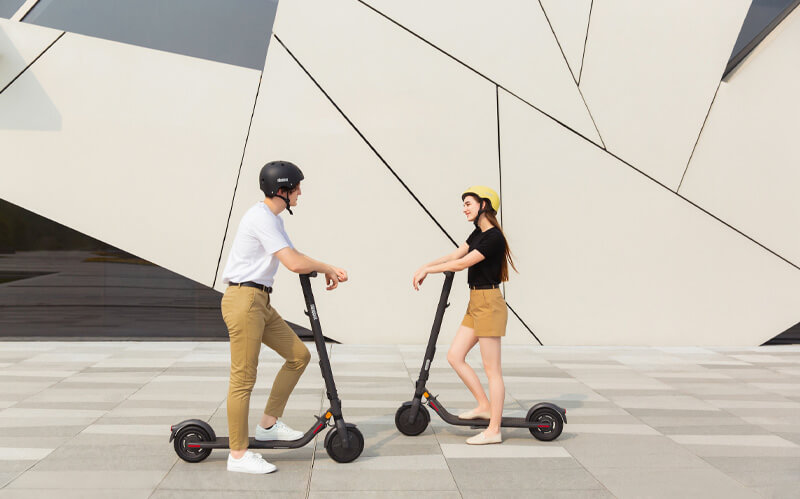 Электрический самокат Ninebot KickScooter E25