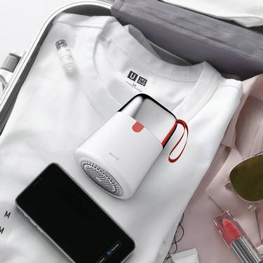 Deerma Rechargeable Lint Remover-1.jpgМашинка для удаления катышков Xiaomi Deerma Rechargeable Lint Remover (MQ600)
