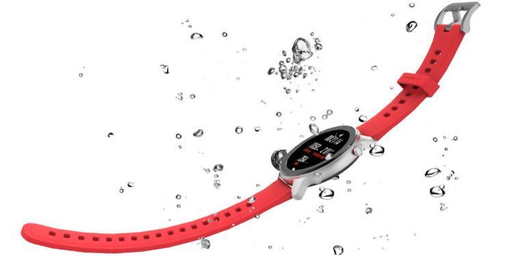 Xiaomi Amazfit GTR 42mm имеют водонепроницаемость 5ATM