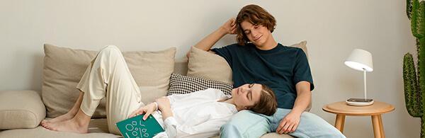 Yeelight Staria Bedside Lamp Pro_2.jpg