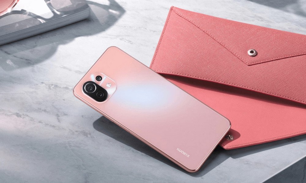 Смартфон Xiaomi Mi 11 Lite