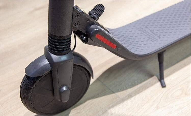Ninebot Kick Scooter ES4_7.jpg
