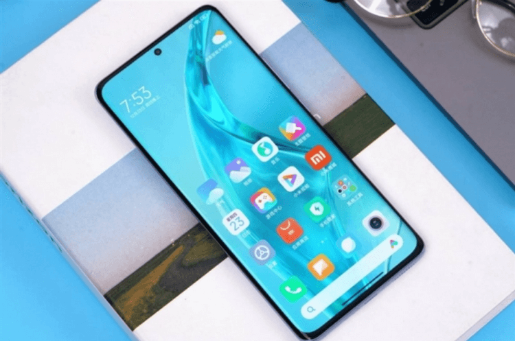 Смартфон Xiaomi 12