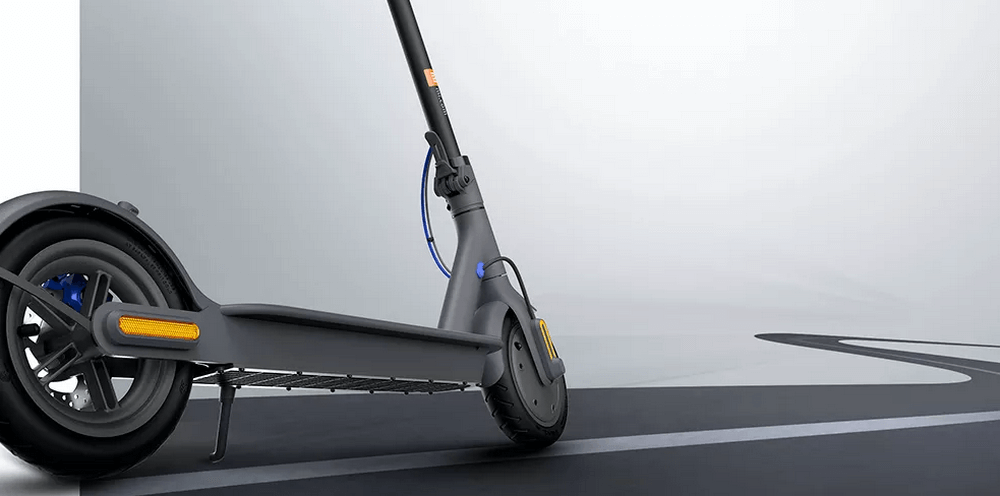 Электросамокат Xiaomi Mi Electric Scooter 3