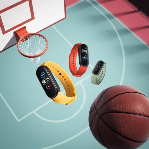 Фитнес-трекер Mi Band 5