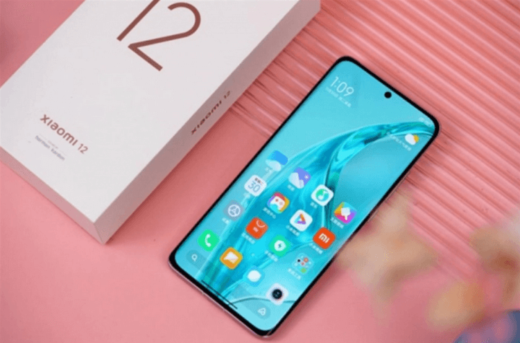 Смартфон Xiaomi 12