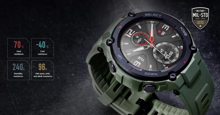 Часы Amazfit T-Rex имеют механические кнопки управления