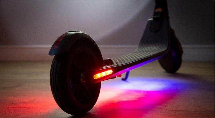 Ninebot Kick Scooter ES4_9.jpg