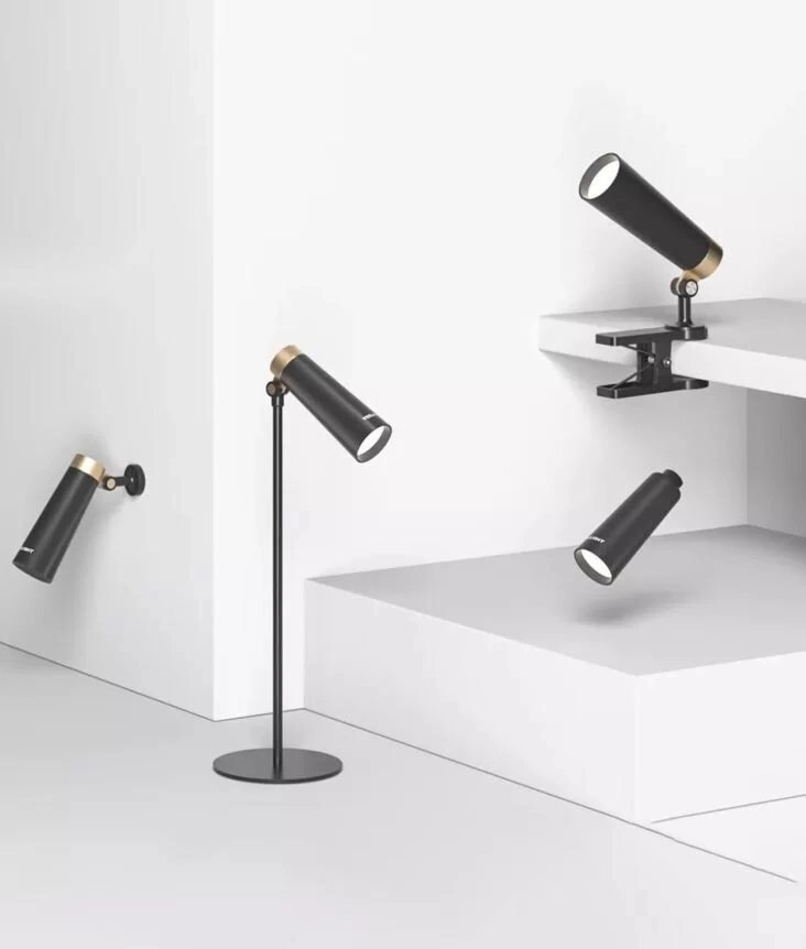Фотография Лампа настольная Xiaomi Yeelight 4-in-1 Rechargeable Desk Lamp Black (YLYTD-0011)