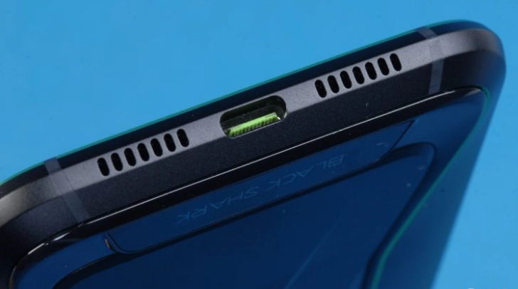 Цена Смартфон игровой Xiaomi Black Shark 128Gb Black Цена Смартфон игровой Xiaomi Black Shark 128Gb Black