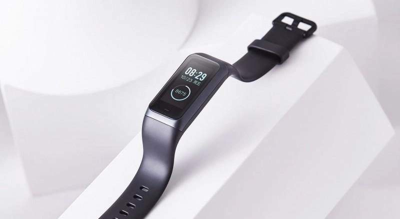 Фотография Фитнес-браслет Xiaomi Amazfit Cor 2 Фотография Фитнес-браслет Xiaomi Amazfit Cor 2